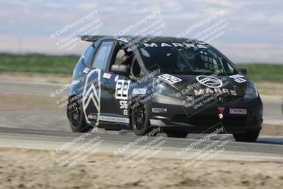 media/Jun-22-2025-Nasa (Sun) [[8119b72684]]/Race Group B/Qualifying/